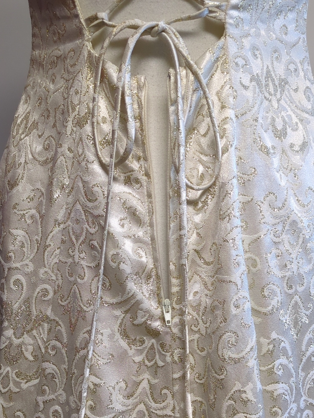 Renaissance Baroque Ivory Gold Girls Square Neck Dress Size Small* - Picture 10 of 15
